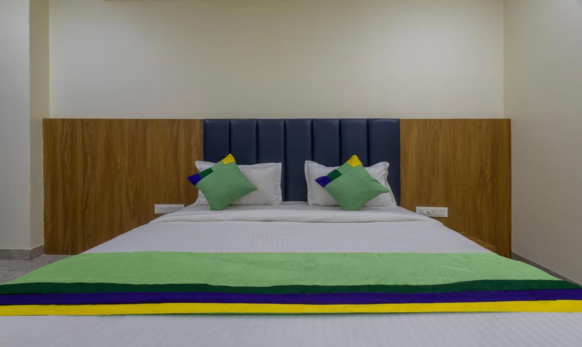 מלון Watuwa Treebo Eden Park, Ahmedabad מראה חיצוני תמונה